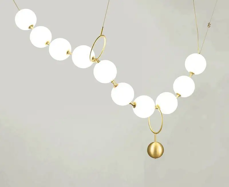 

Modern Iron Pendant Light Northern Europe Creative Milky White Glass Lampshade Restaurant Peach Branches Hanging Lamp lampen