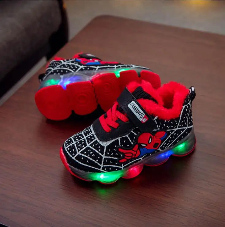 zapatos de spiderman