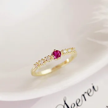 

Cute Small Fashion Golden Square Ruby Diamond Ring Fresh Delicate Ladies Jewelry Romantic Gift Factory Wholesale