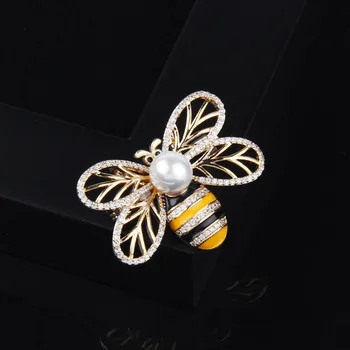 

2020 Brooch Jewelry Luxury Zircon Brooches for Women Cute Bee Enamel Pin Christmas Gifts Insect Lapel Pins broche femme bijoux