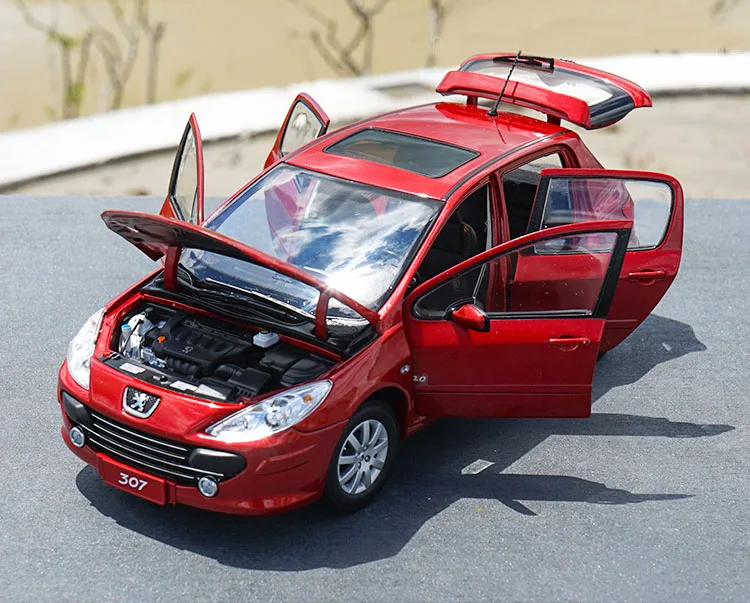 1:18 peugeot 307 красный хэтчбек литая модель автомобиля игрушки для коллекции рождественских подарков
