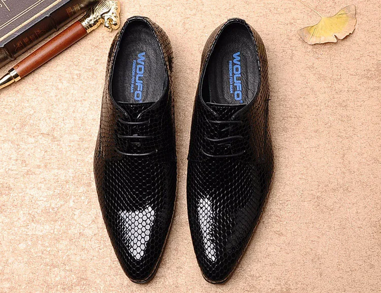 QYFCIOUFU Pointed Toe Oxford Shoes For Men Fashion Lace-up Mens Dress Shoes Snake Pattern Wedding Genuine Leather Formal Shoes
