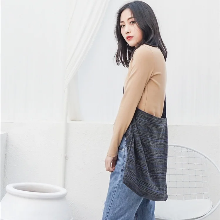 

2018 Japanese-style Four Seasons New Style Simple Literature And Art Oblique Bag Plaid Woolen Shoulder Bag/ Hand Bag Street Snap