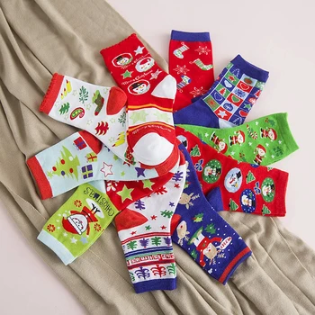 

5 pairs/box Christmas Socks Lovely leisure cotton gift box socks for the wife lover's new choice Gift box packaging of 2020 New