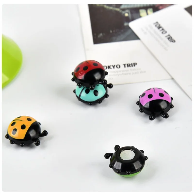 

6Pcs Lovely Ladybug Fridge Magnets Home Decor Decorative Refrigerator Magnetic Sticker Room Decoration Message Paper Fixed Paste