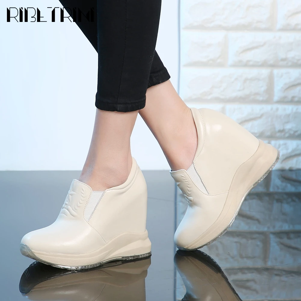 

RIBETRINI Ladies Fashion Genuine Leather Platform Shoes Woman Spring New slip-on Pumps Women High Height Increasing Sneakers