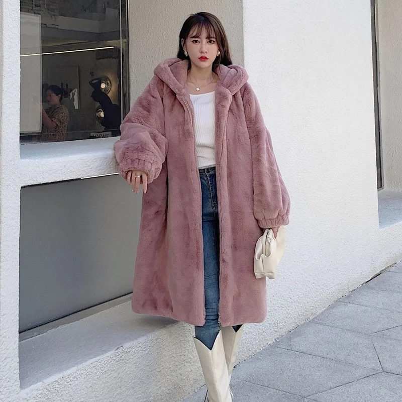 百貨店などの販売代理店から仕入れ 女性のためのフェイクウサギの毛皮のコート 厚くて暖かい 冬の毛皮のジャケット だぶだぶ 暖かい 冬のファッション 22 日本 セール Signature Johaness Com
