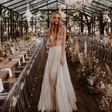 Бохо v-образным вырезом без рукавов Свадебное пляжное Тюлевое свадебное платье цвета шампань