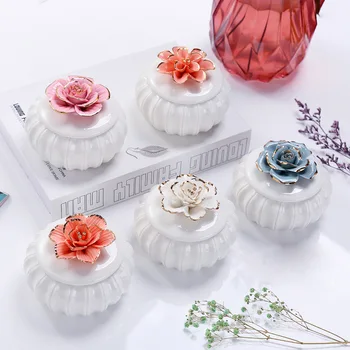 

Coins Cover Piggy Bank Ceramic Wedding Creative Piggy Bank for Adults Nordic Design Couple Alcancias Para Nino Home Decor BE50MB