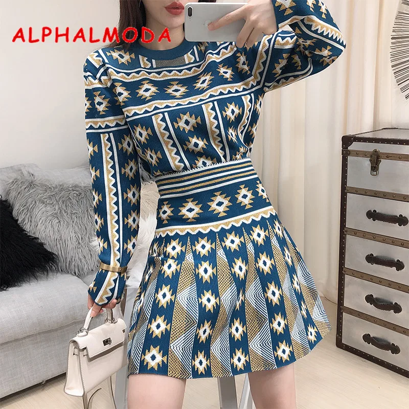 

ALPHALMODA 2019 New Autumn Winter Bright Shining Geometric Pattern Knitted Long-sleeved Sweater + A-line Skirt Women Fashion Set