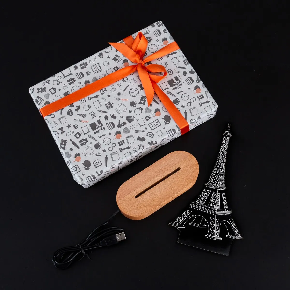 3D Romantic France Eiffel Tower LED Night Light Office Bedroom Table Lamp Kids Family Decoration Creative