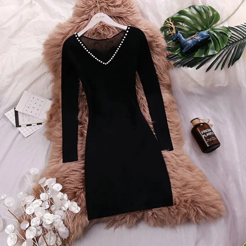 

2019 spring autumn new women V collar long sleeve beading knit stitching mesh sheath dress female elegant bottom sweater dresses