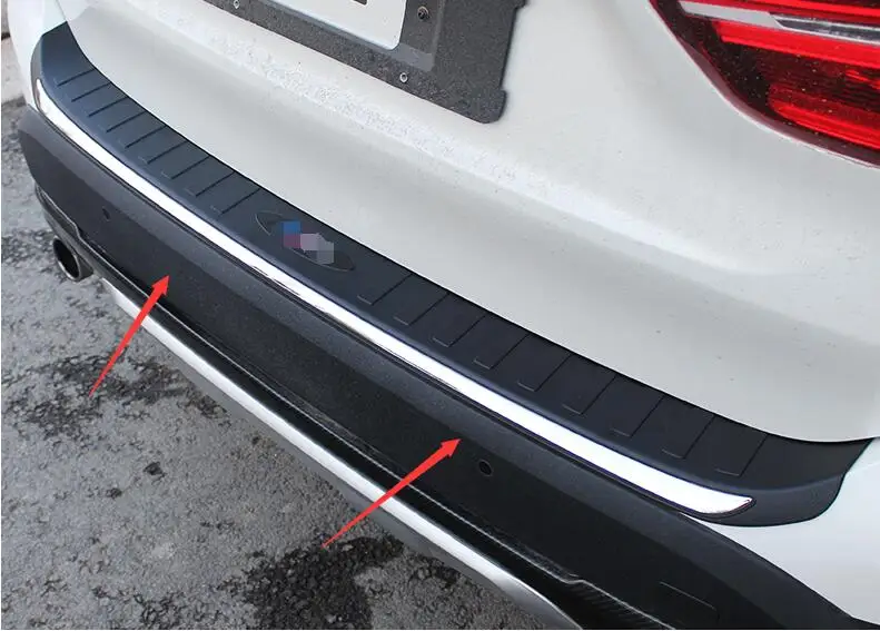 Для BMW X1 F48 черный пластик и задняя крышка из нержавеющей стали внешняя защитная накладка для бампера протектор 1 шт. модификация автомобиля