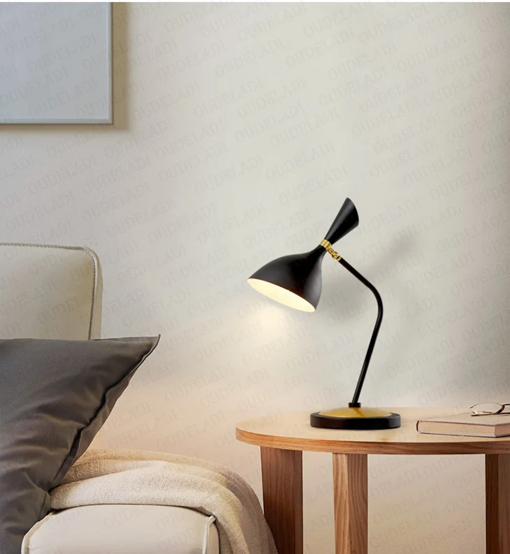 Скандинавский минималистичный кованый железный регулируемый угол креативная декоративная настольная лампа для спальни отеля прикроватная настольная лампа