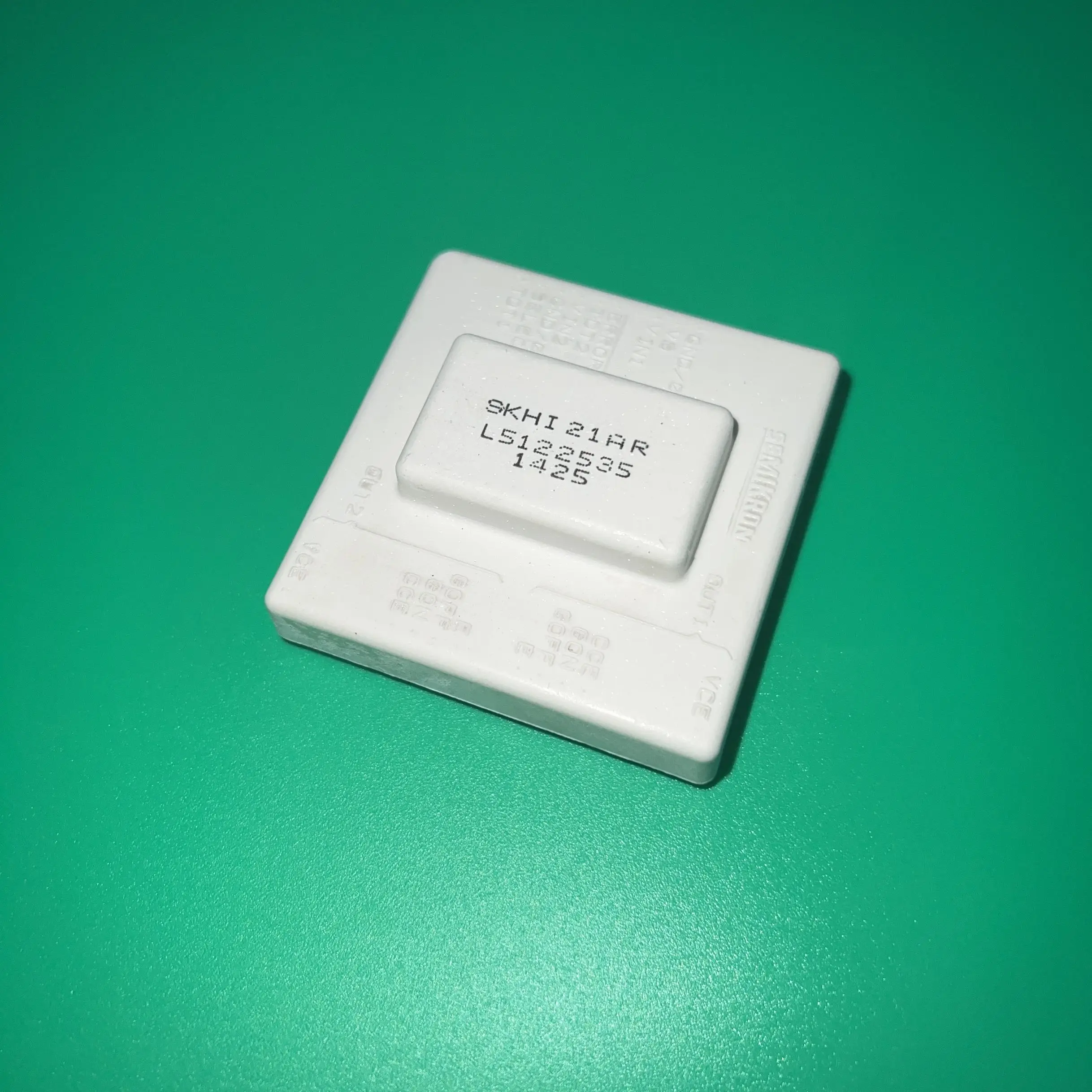 

SKHI21AR силовой модуль гибридный двойной MOSFET драйвер IGBT SKHI21A-R