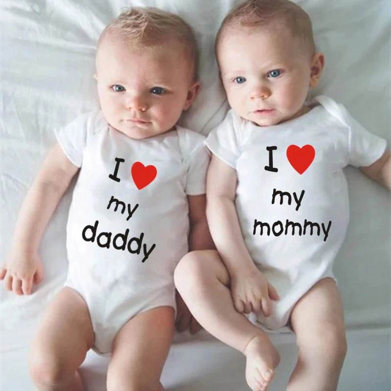Футболки с надписью I Love My Daddy Mommy новорожденных ползунки для мальчиков и девочек
