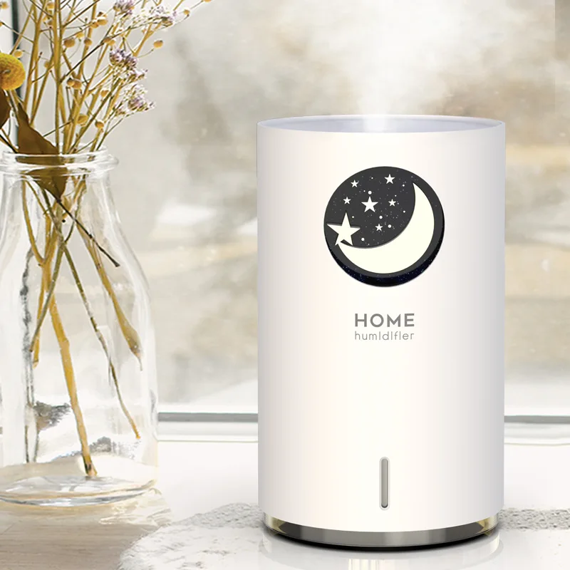 

Household Cute pet USB Humidifier 700ML Large Capacity 5v Ultrasonic USB Air Humidifier Aroma Oil Diffuser with Color LED Lamp