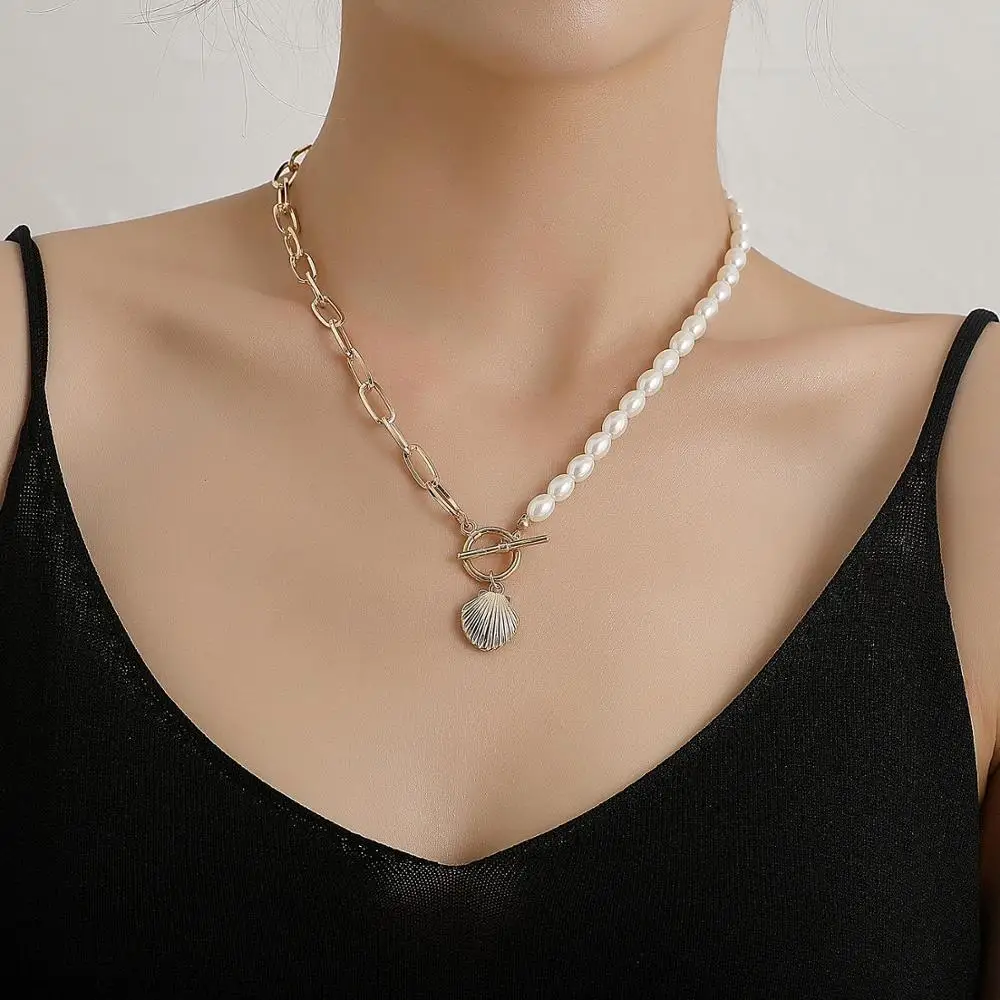 

Punk Imitation Pearl Scallop Shell Choker Necklace for Women Boho Gothic Chain Crystal Pendant Necklaces Party Gift Jewelry