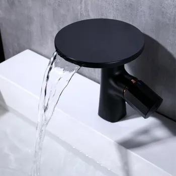 

Bathroom Basin Faucet Solid Brass Sink Mixer Tap Hot & Cold Waterfall Crane Tap Single Handle Deck Mounted Unique Design Faucet