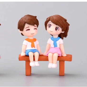 Romantic Miniature Couple Figurines for Wedding Decor and Valentine's Day Gift