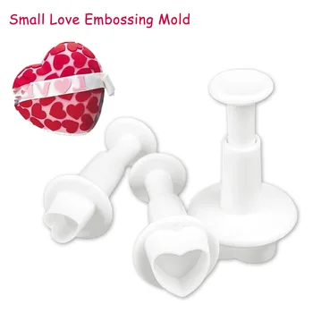 

3Pcs/Set Kitchen Accessory Heart Cake Decorating Tools Cake Sugar Sugarcraft Plunger Cookie Cutter Diy Mold Christmas
