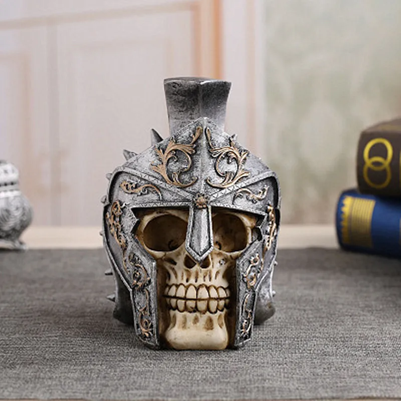 Rivet Ancient Rome helmet skull Decoration Creative Toy Horror Pranks People Props Resin Skull A346 | Дом и сад