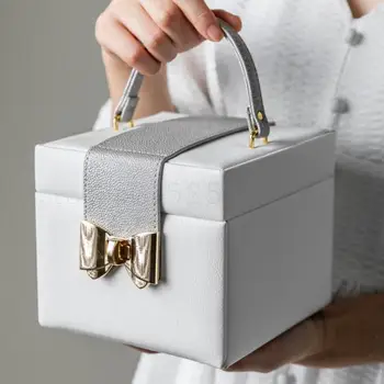 

Jewelry Box Receive A Case Web Celebrity In Same Princess European-style Accessories Korean High-capacity Ins Wind Earrings To G