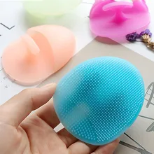 Silicone Face Cleanser Massager Brush Manual Facial Cleansing Brush Handheld Mat Scrubber Sensitive Delicate Dry Skin