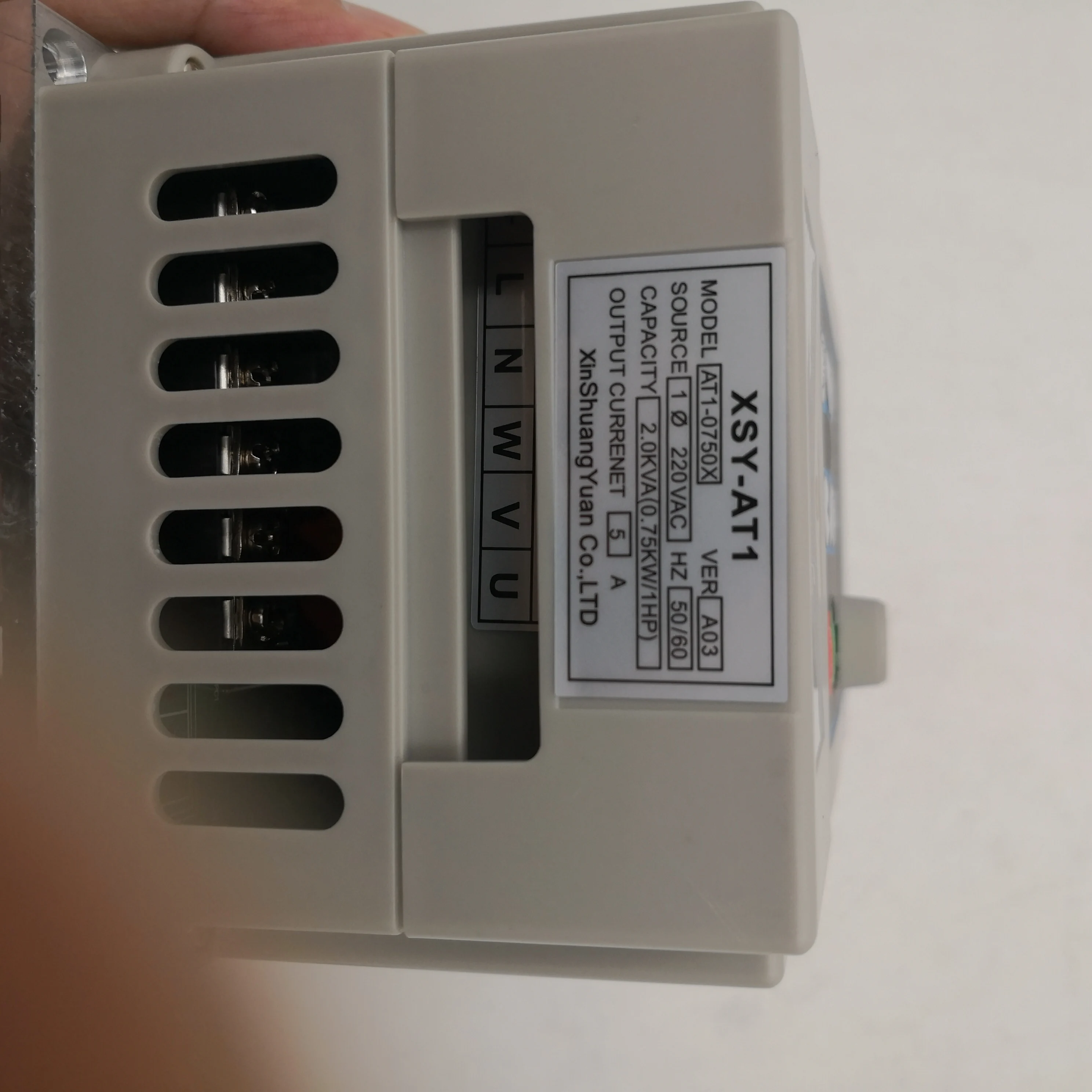 AXS-471 インバーター 800W XSY-AT1 AXS-471 インバーター 800W XSY-AT1