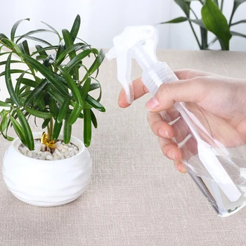

2PCS 200ml Refillable Bottles Travel Transparent Plastic Perfume Bottle Atomizer Empty Small Spray Bottle Plant Watering