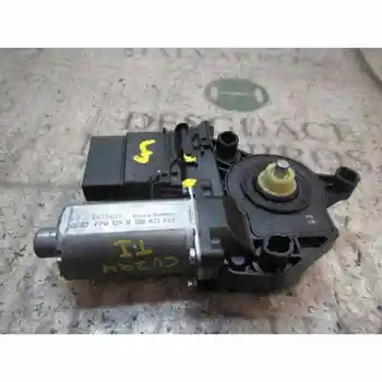 

WINDOW MOTOR REAR LEFT VOLKSWAGEN TOURAN (1T3) 0130821567 Bosch