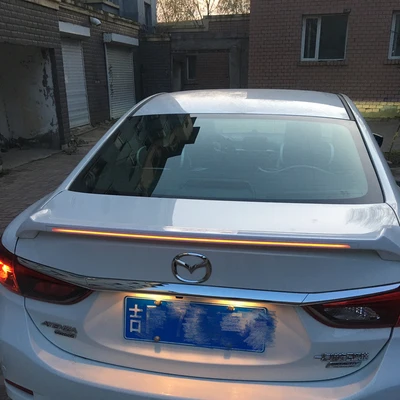 Для mazda 6 спойлер Atenza whit светодиодный светильник- украшение автомобиля цветной Задний Спойлер ABS Материал багажник хвост крыло