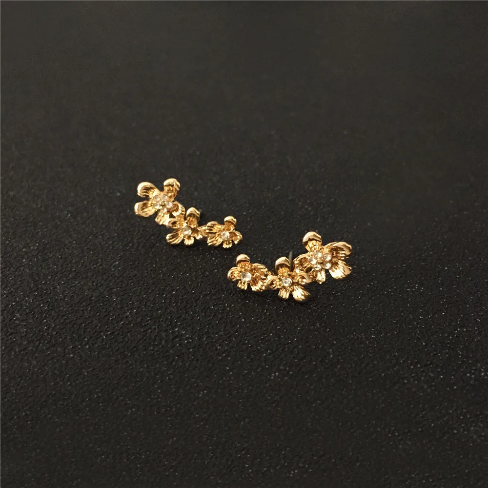 Brinco Flor de Cerejeira