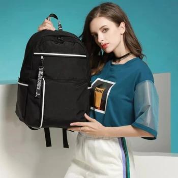 

Backpack 2019 New Large Capacity Student Bag With USB Headphone Jack Interface Computer Backpack