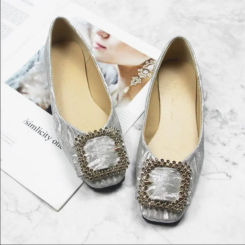 large size female shoes
