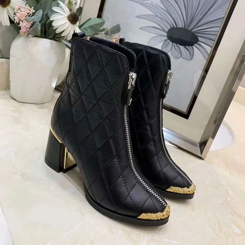 

2019 New Fashion Autumn/Winter Genuine Leather Women Boots Luxury Shoes Women Designers Round Toe Square Heel Women Boots