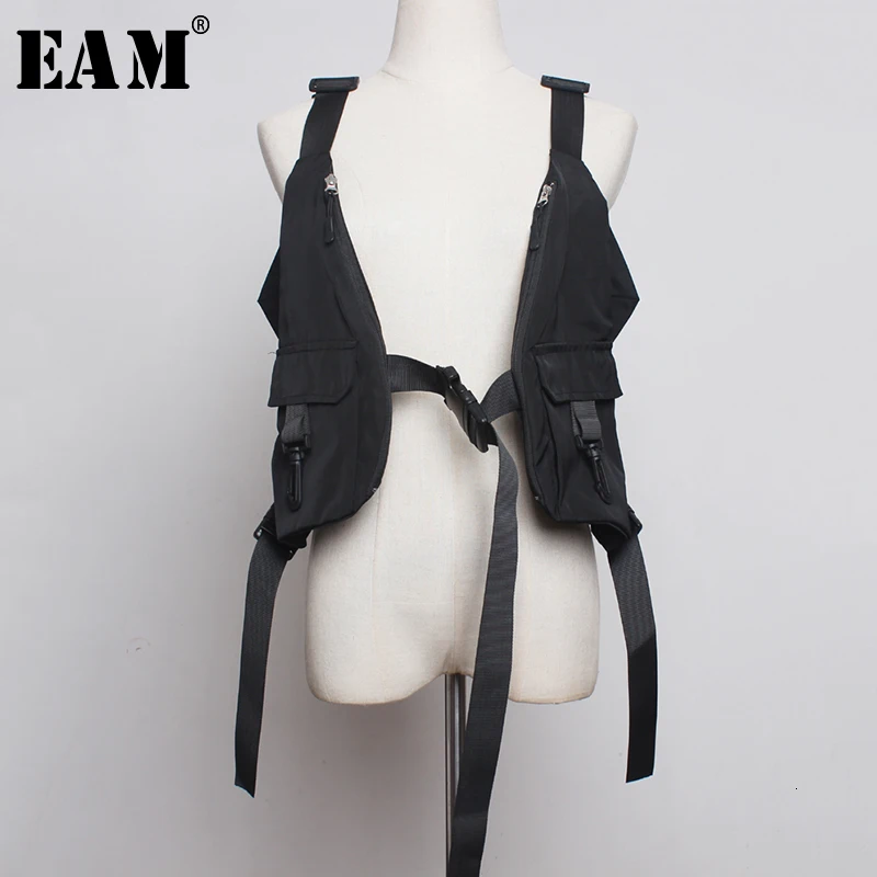 

[EAM] Women Black Big Pocket Split Jint Ribbon Loose Fit Vest New V-collar Sleeveless Fashion Tide Spring Autumn 2019 1B943