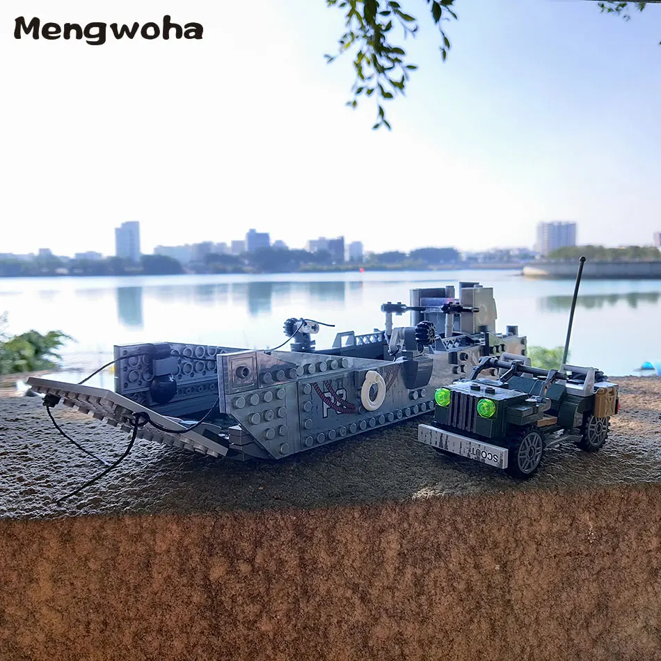 Günstig 413 stücke WW2 Armee Bausteine USA LCM3 Landung Schiff Legoingly militär ziegel Mit 6 soldat figuren modell Spielzeug für kinder