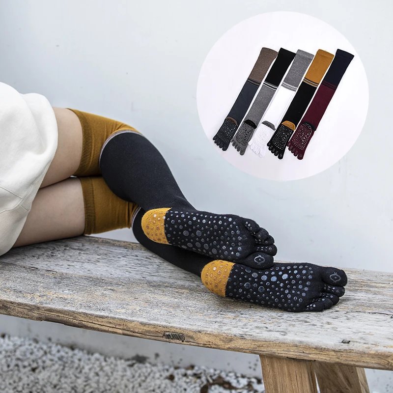 

2 pairs Women Five fingers Yoga Socks Silicone Anti-slip Cotton Stockings Absorb Sweat Non Slip Pilates Yoga Training Wear Socks