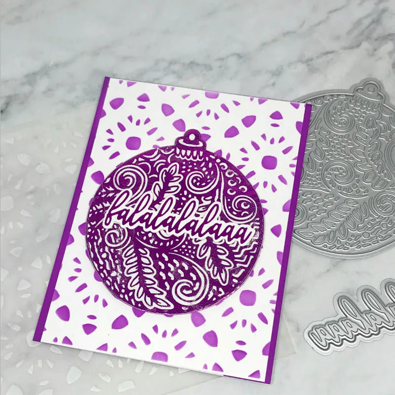 PFSchristmasleafbulbcealpritchett