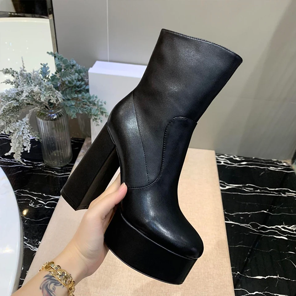 

BELLECOM 2019 Autumn and Winter New Female Fashion Shoes Leather Coarse-heeled Waterproof Platform Bare Boots