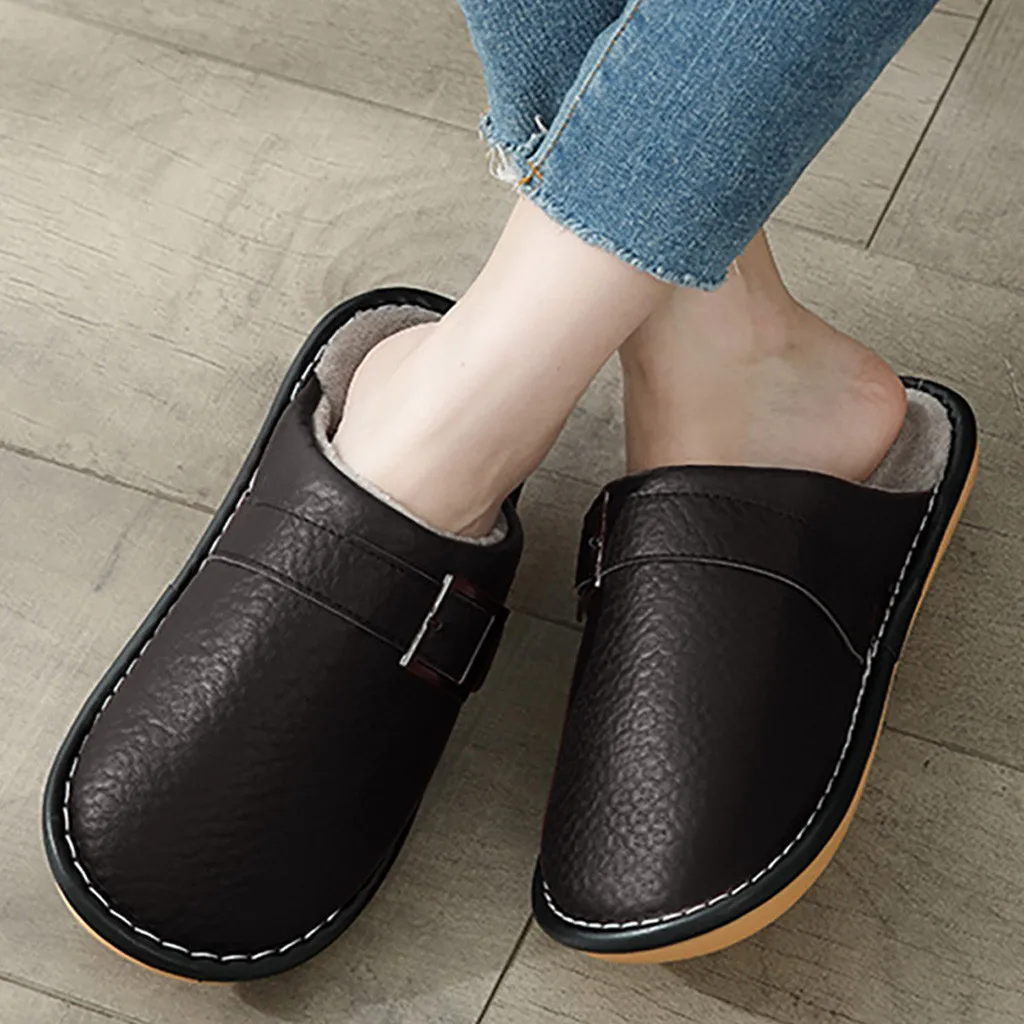 

Winter Warm Non-Slip home slipper for men new 2020 Leather Waterproof indoor slipper large size flat Winter slipper men Zapatos