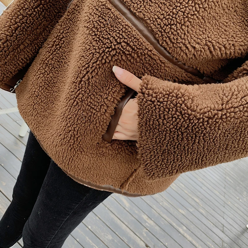 Зимнее теплое плюшевое пальто Женская куртка из искусственного меха модное пальто из овечьей шерсти с отложным воротником Повседневная Женская верхняя одежда с карманами на молнии