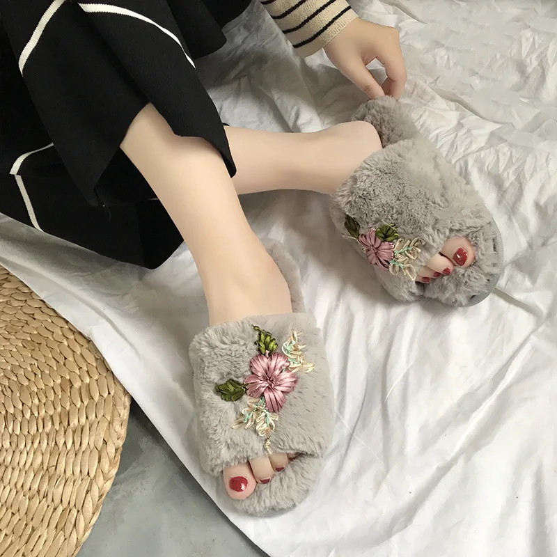 

New Style Winter Rabbit Fur Floor Home Slippers Indoors And Outdoors Cloth Flat Plush Versitile Fashion Plush Slipper Women's