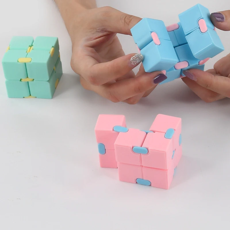 Игрушки-головоломки для снятия стресса забавная ручная игра лабиринт с четырьмя