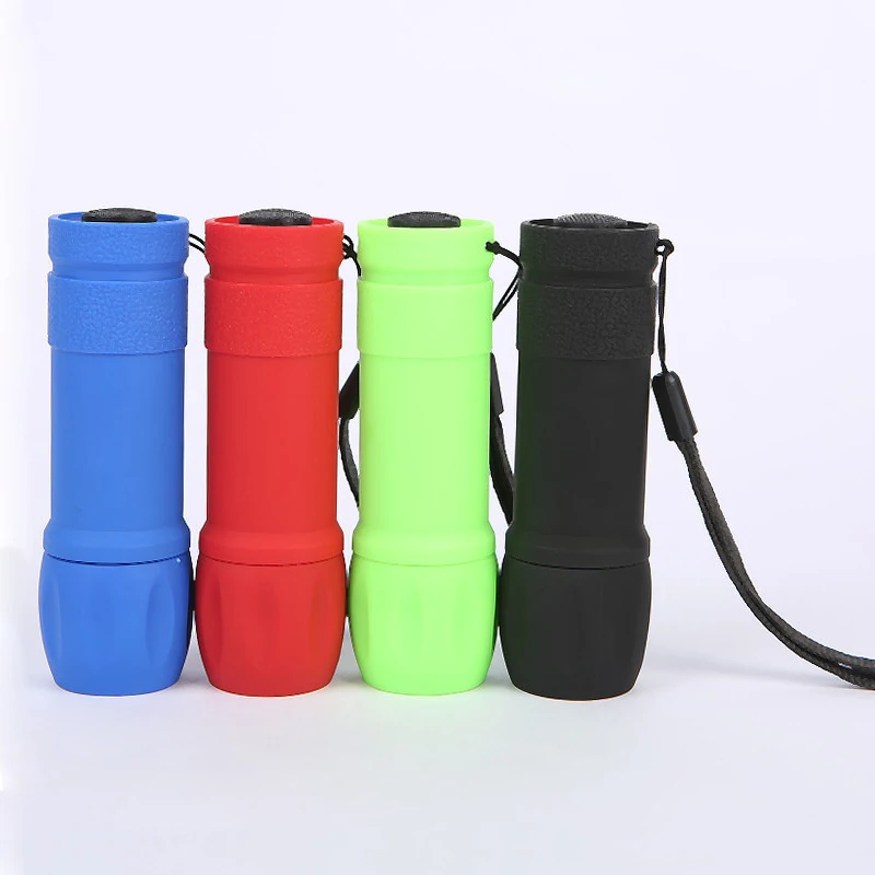 

Wholesale Portable Flishlight 4 Color 100pcs Camping LED Flashlight Mini Plastic Small Multi-lamp Portable Black Belt Flashlight