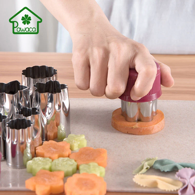 

8Pcs Kitchen Baking Mold Cookie Cutter Set Stainless Steel Mold Home Fruit Vegetable Cake Cookie DIY Cutter Mold Baking Tools