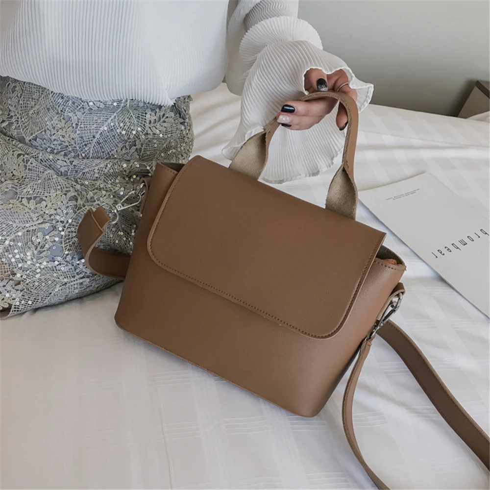 Novo à Moda 2020 do Plutônio Bolsa Feminina Feminino Ombro Crossbody Plutônio Cor Sólida Ruched Hobos Moda Nova All-match Lady Messenger Bolsas 6 Bolsas de ombro