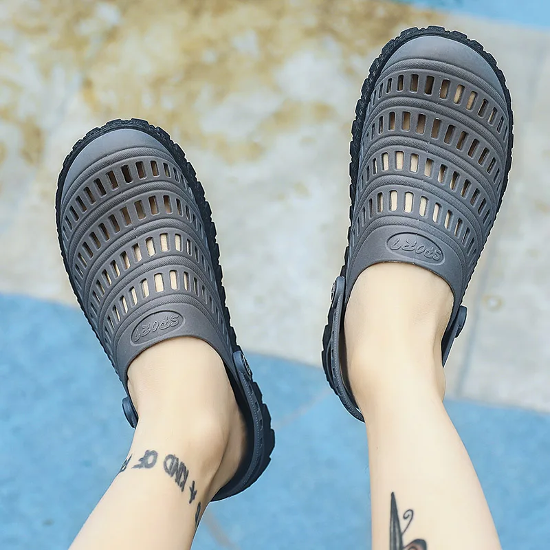 Sapato Feminino Brand Clogs Men Sandals Summer Beach Sandals Men Water Swimming Shoes