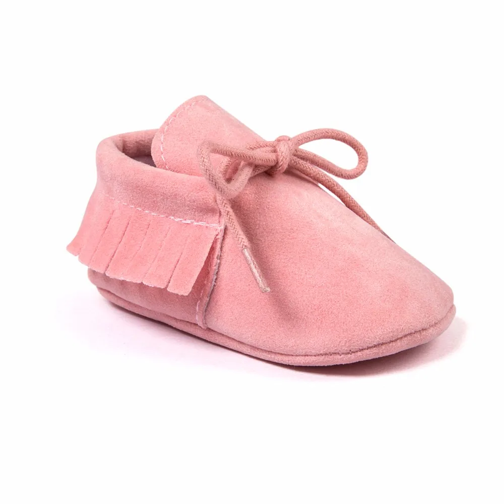 Зимние детские ботинки мокасины для младенцев мягкие Moccs, первые туфли для начинающего ходить ребенка ясельного возраста, с бахромой, на толстой подошве, из искусственной кожи, для детей, еще не умеющих ходить, не скользящая обувь для колыбельки